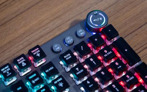 genesis thor 400 rgb teclas multimedia