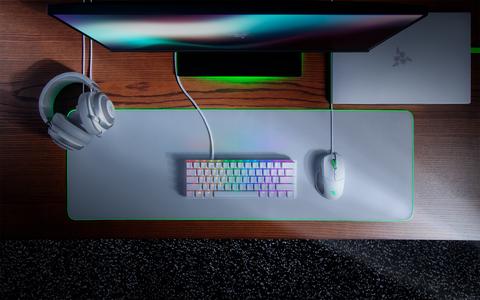 lanzamiento razer huntsman mini 60
