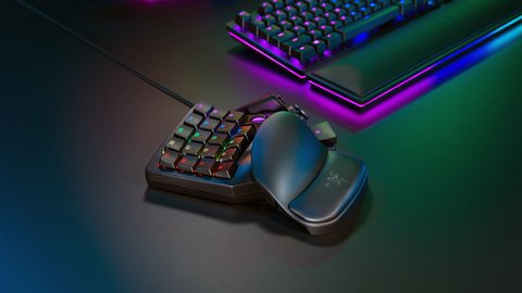 tartarus pro un nuevo keypad de razer con switches ópticos analógicos