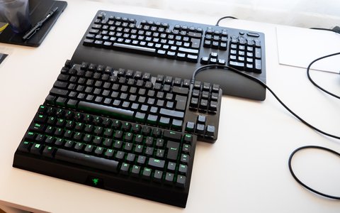 razer blackwidow v3 mini dimensiones