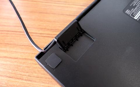 razer blackwidow v3 tenkeyless patas