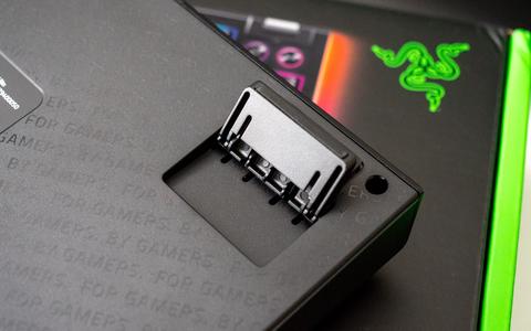 razer blackwidow v4 75 patas