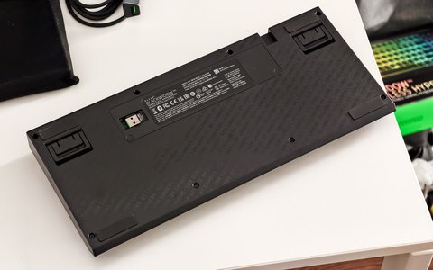 razer blackwidow v4 tenkeyless hyperspeed base