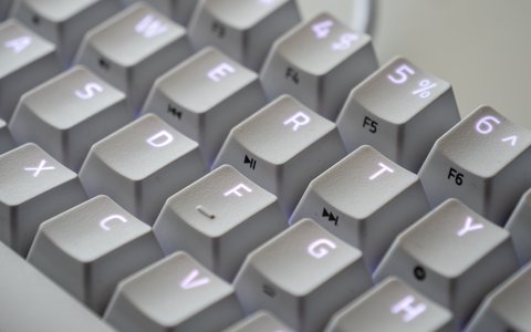razer huntsman mini leyendas