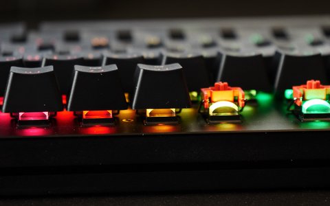 razer huntsman tournament edition detalle switches