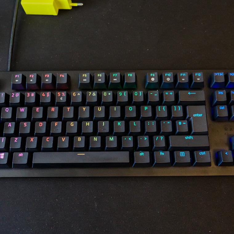 razer huntsman tournament edition