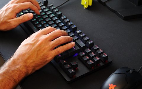 razer huntsman tournament edition gaming