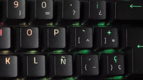 razer huntsman v2 tkl detalle leyendas