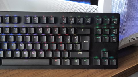 razer huntsman v2 tkl espanol