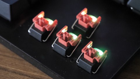 razer huntsman v2 tkl switches