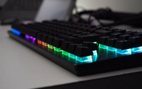 razer huntsman v3 x tenkeyless detalle rgb