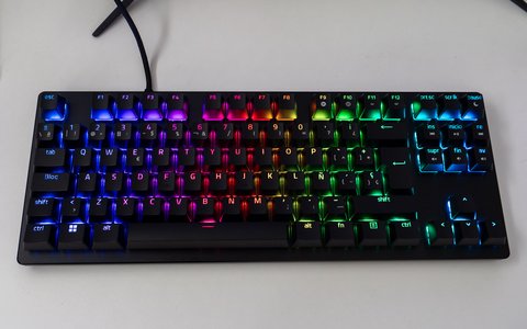 razer huntsman v3 x tenkeyless iluminacion