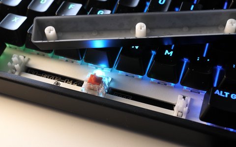 xtrfy k4 rgb tkl estabilizadores