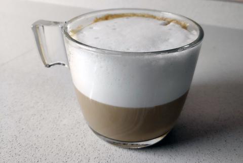 cecotec cafelizzia 790 steel espuma
