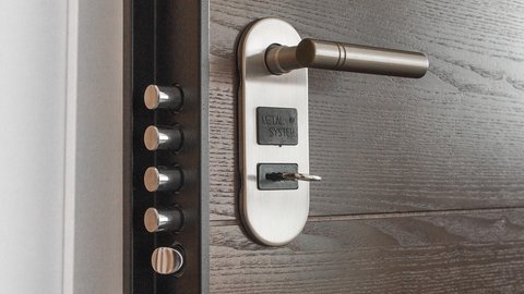 puertas de seguridad para casa