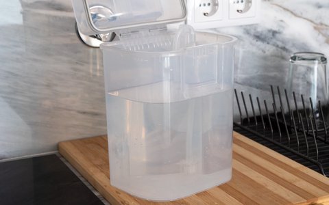 dreame bot l10s ultra detalle deposito agua