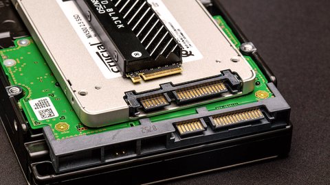 nuevos chips qlc de samsung para ssd de 16tb