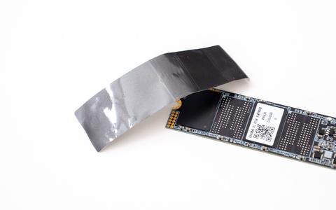 ssd m2 nvme teamgroup mp44 pegatina