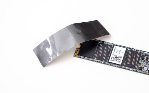 ssd m2 nvme teamgroup mp44 pegatina
