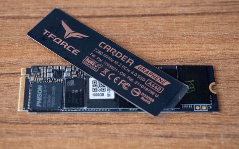 ssd m2 teamgroup cardea a440 disipador grafeno