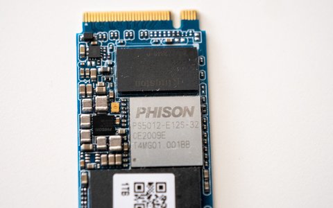 teamgroup t force cardea iops chip
