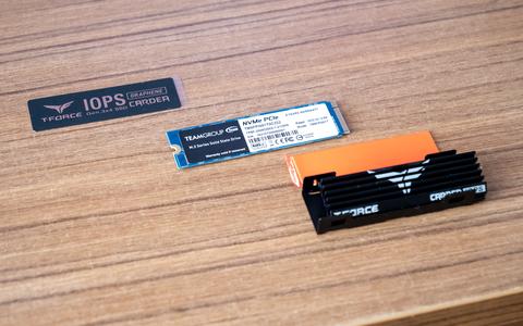 teamgroup t force cardea iops disipadores