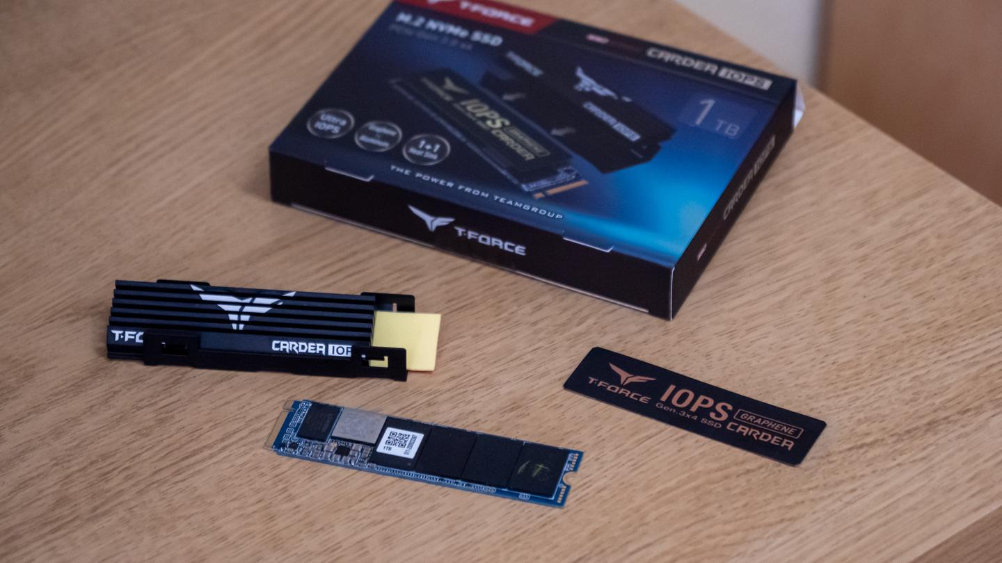 teamgroup t force cardea iops