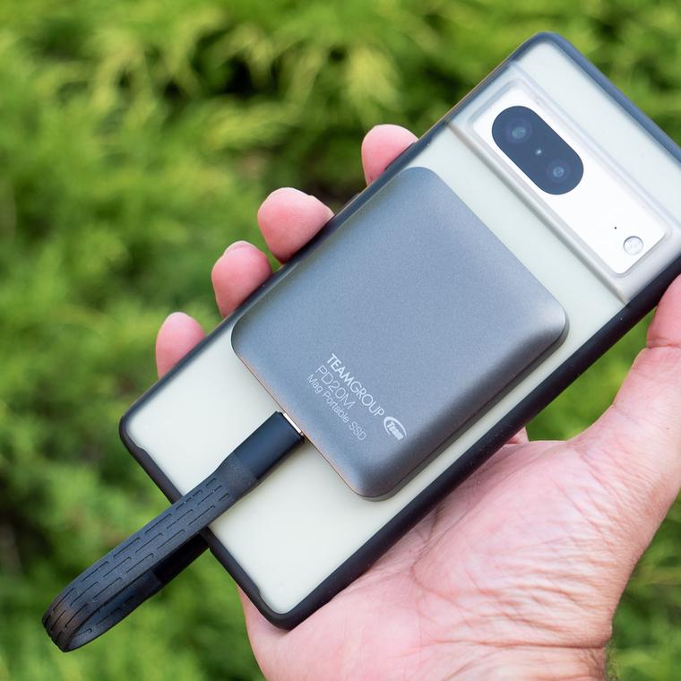 teamgroup pd20m magsafe portable ssd