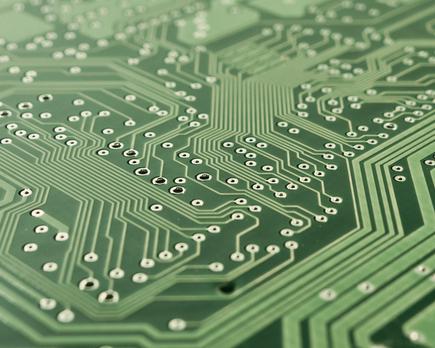 la escasez mundial de chips se agrava y no hay indicios de que vaya a mejorar a medio plazo