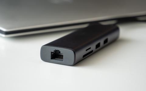 ugreen 7 en 1 con 4k 60hz ethernet