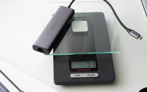 ugreen 7 en 1 con 4k 60hz peso