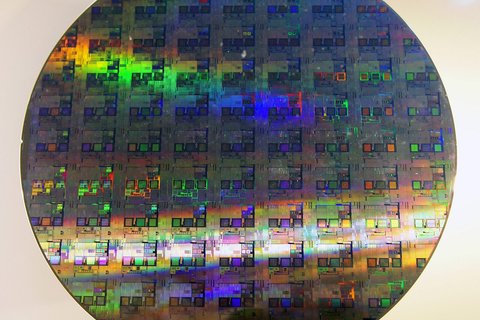 ibm chip sub 1nm