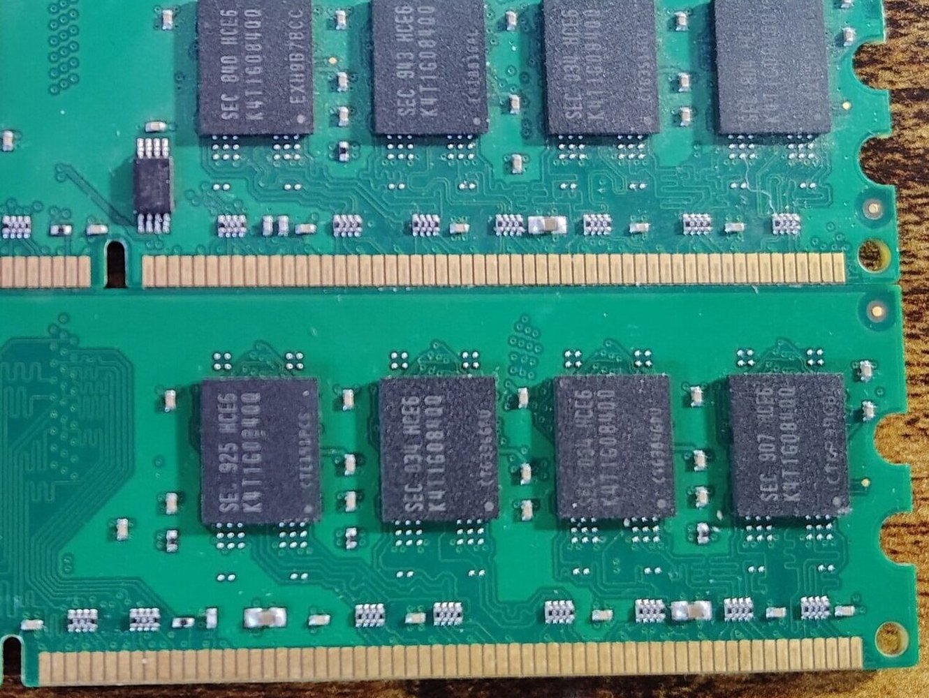 Ver el uso de RAM en Linux: free, top, htop, smem y más