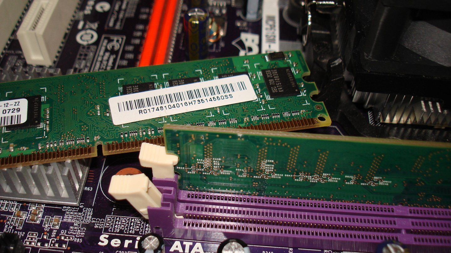 cuanta ram se necesita en 2026 para jugar