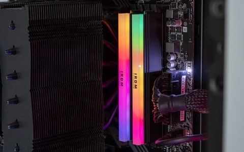 goodram irdm led rgb ddr4 iluminacion