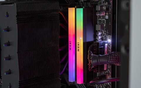 goodram irdm led rgb ddr4 iluminacion