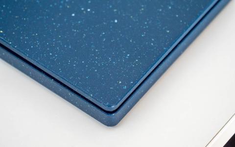 acer aspire vero av14 51 detalle carcasa