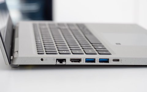 acer aspire vero av15 51 conexiones izquierda