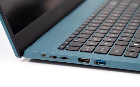 acer aspire vero av15 53p lateral izquierdo