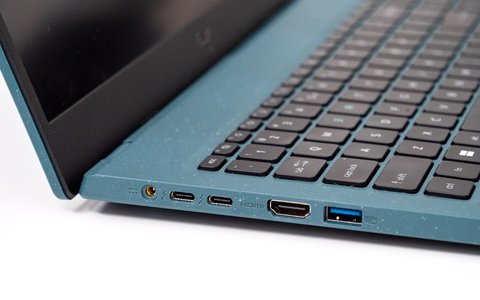 acer aspire vero av15 53p lateral izquierdo