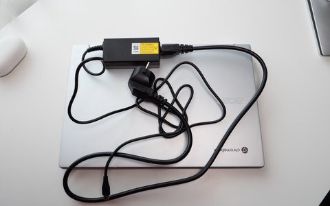 acer chromebook spin 513 cargador