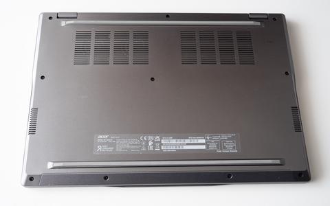 acer swift 14 ai sf14 11 parte inferior