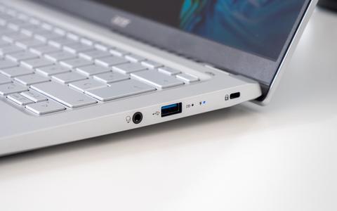 acer swift 3 14 sf314 512 lateral derecho