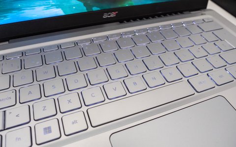 acer swift 3 14 sf314 512 retroiluminacion