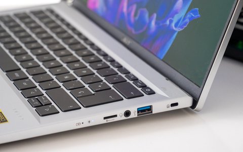 acer swift go 14 2023 sfg14 71 lateral derecho