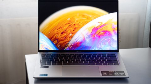 análisis del acer swift go 14 ( s f g14 73) ultraportátil con intel core ultra 7 155 h y pantalla o l e d a precio económico