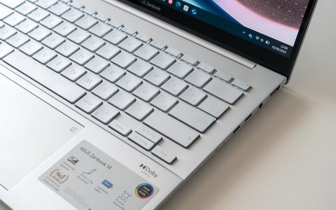 asus zenbook 14 oled ux3405 teclado detalle