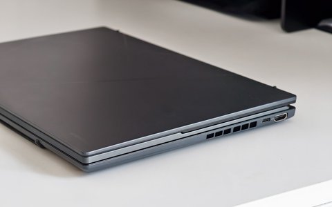asus zenbook duo 2025 detalles calidad