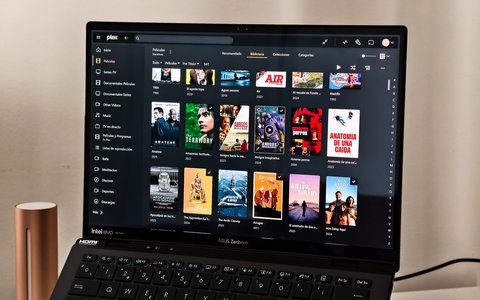 asus zenbook duo 2025 pantalla multimedia 2