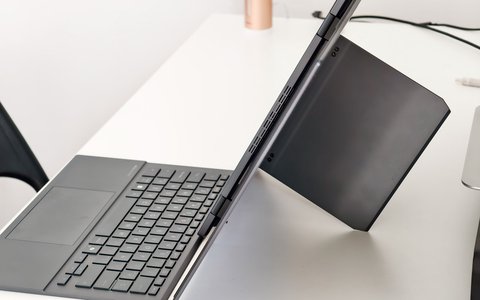 asus zenbook duo 2025 stand